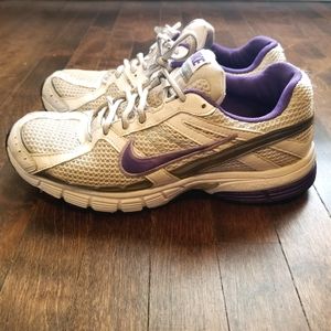 Nike women's size 10 Air Alaris +3 shoes